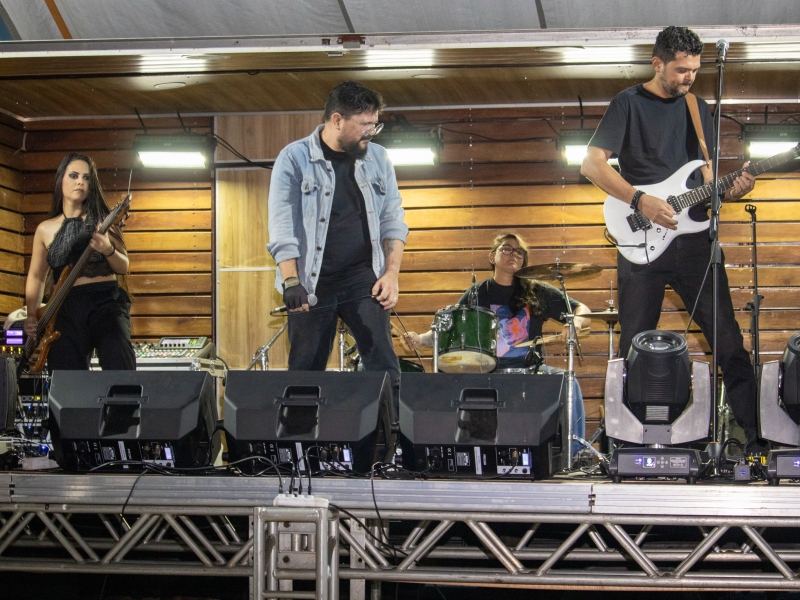 Diego Aguiar em apresentação 4